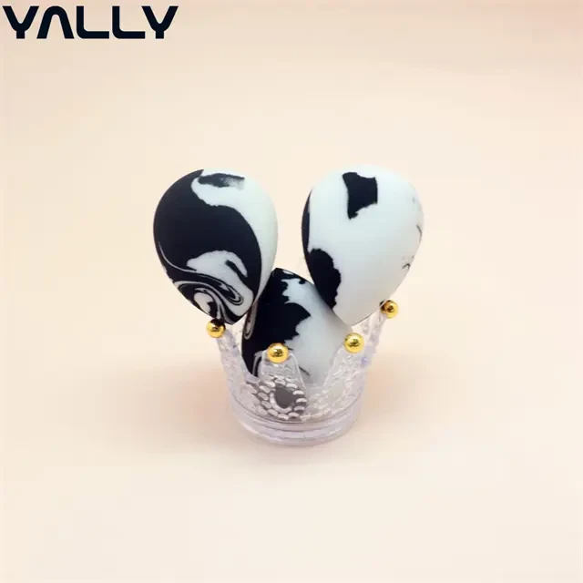 Black Marble Makeup Sponge